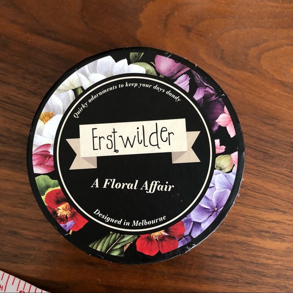 Erstwilder Jewelry - Erstwilder A Floral Affair Prim Petals Double Sweater brooch. 🌸 🌸